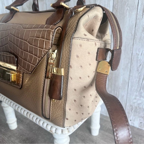 Michael Kors Gia Satchel Purse - Picture 3 of 11